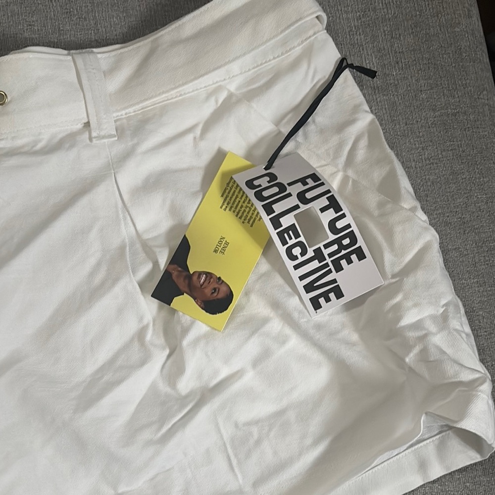 NWT Future Collective White Belted Waist Summer Shorts 22 - Picture 3 of 5